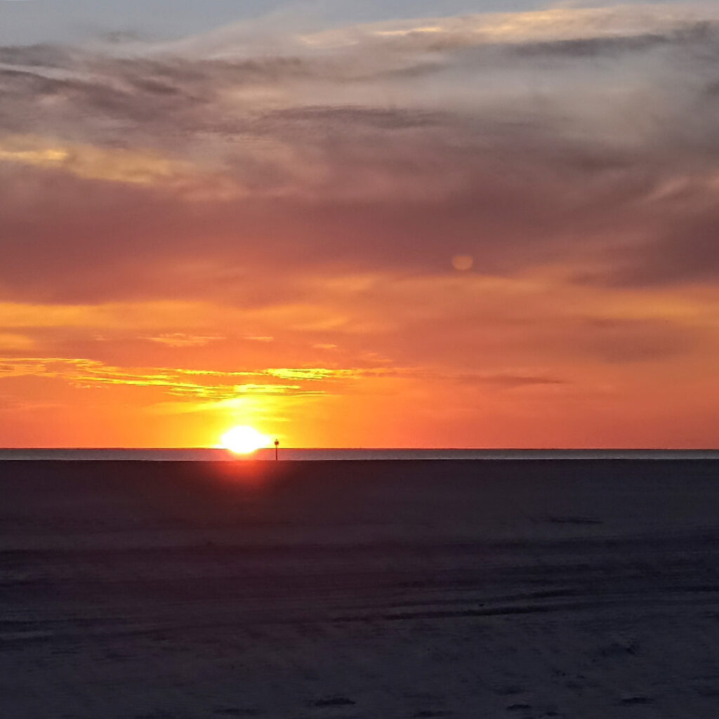 Sunset at the North Sea photo: Sunset at the North Sea